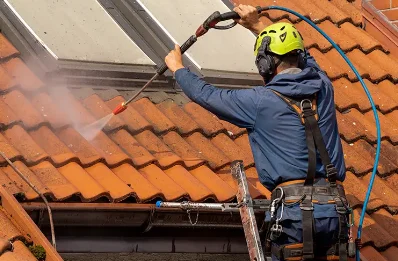 Démoussage et hydrofuge de toiture à Saméon